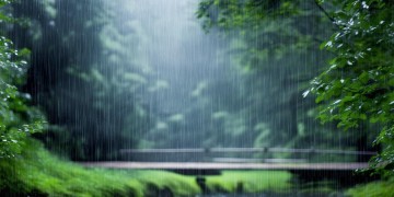 天上下雨不下水究竟是哪首歌？